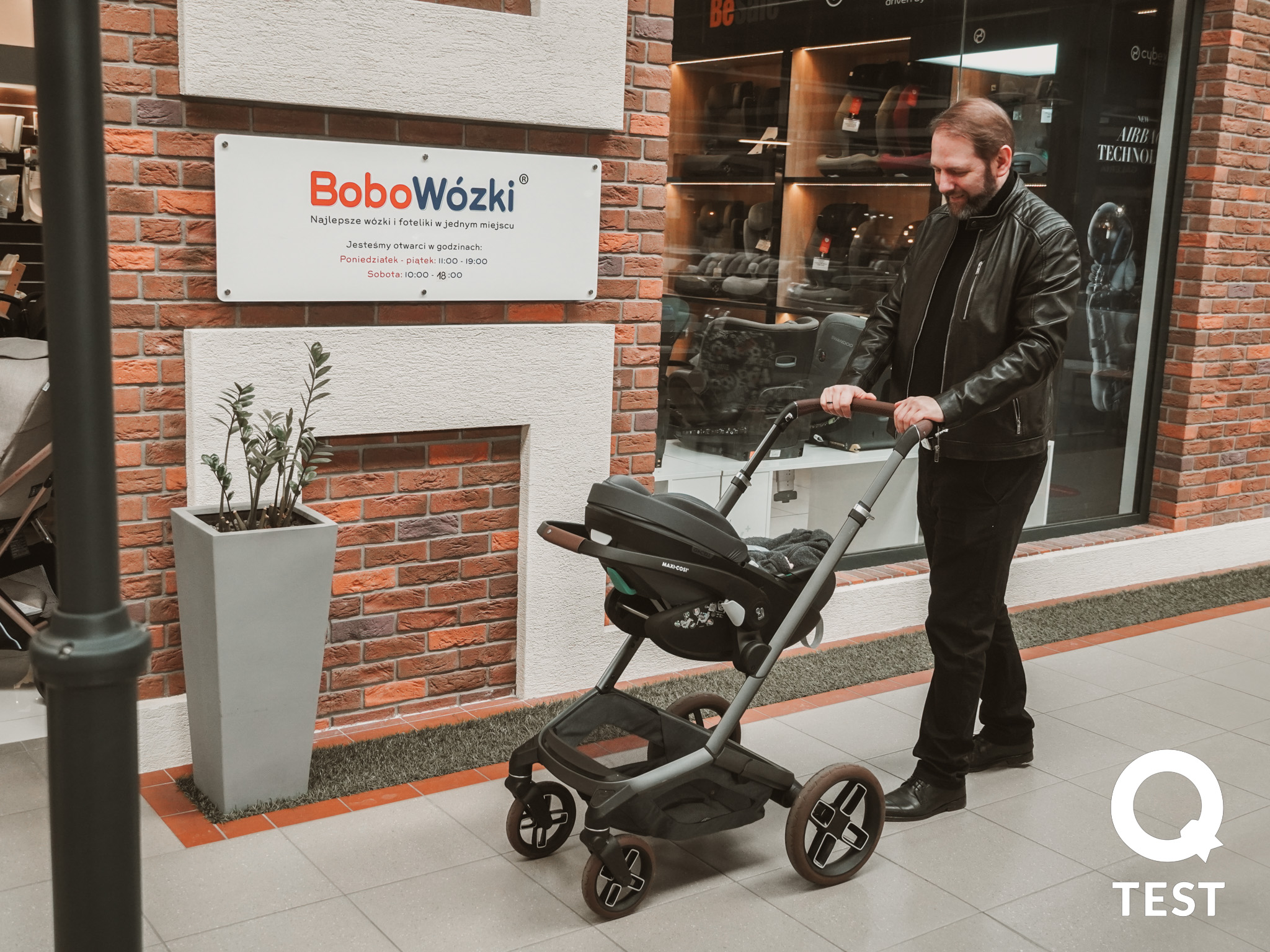 fotelik dziecięcy Maxi-Cosi Pebble 360 PRO2 stelaż Maxi-Cosi Fame