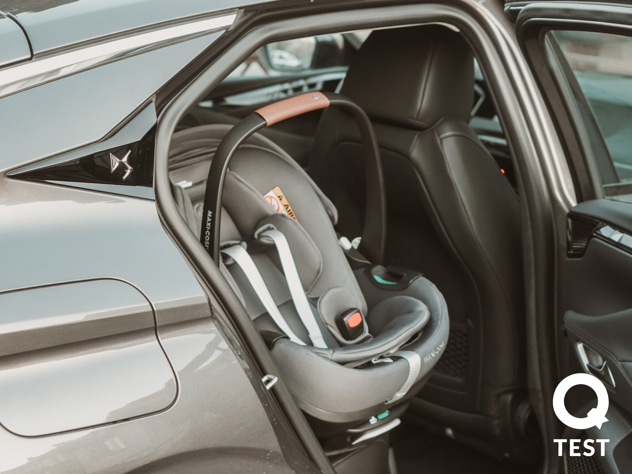 Fotelik dziecięcy Maxi-Cosi Pebble 360 PRO2